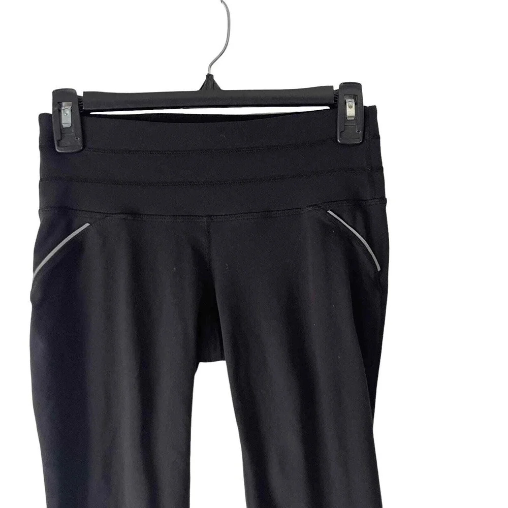 Athleta Women's Size XS Relay Crop‎ Black Yoga Activewear Pants